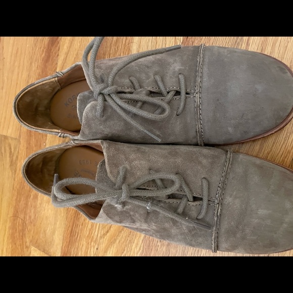 Women's Oxford shoes - Picture 2 of 2